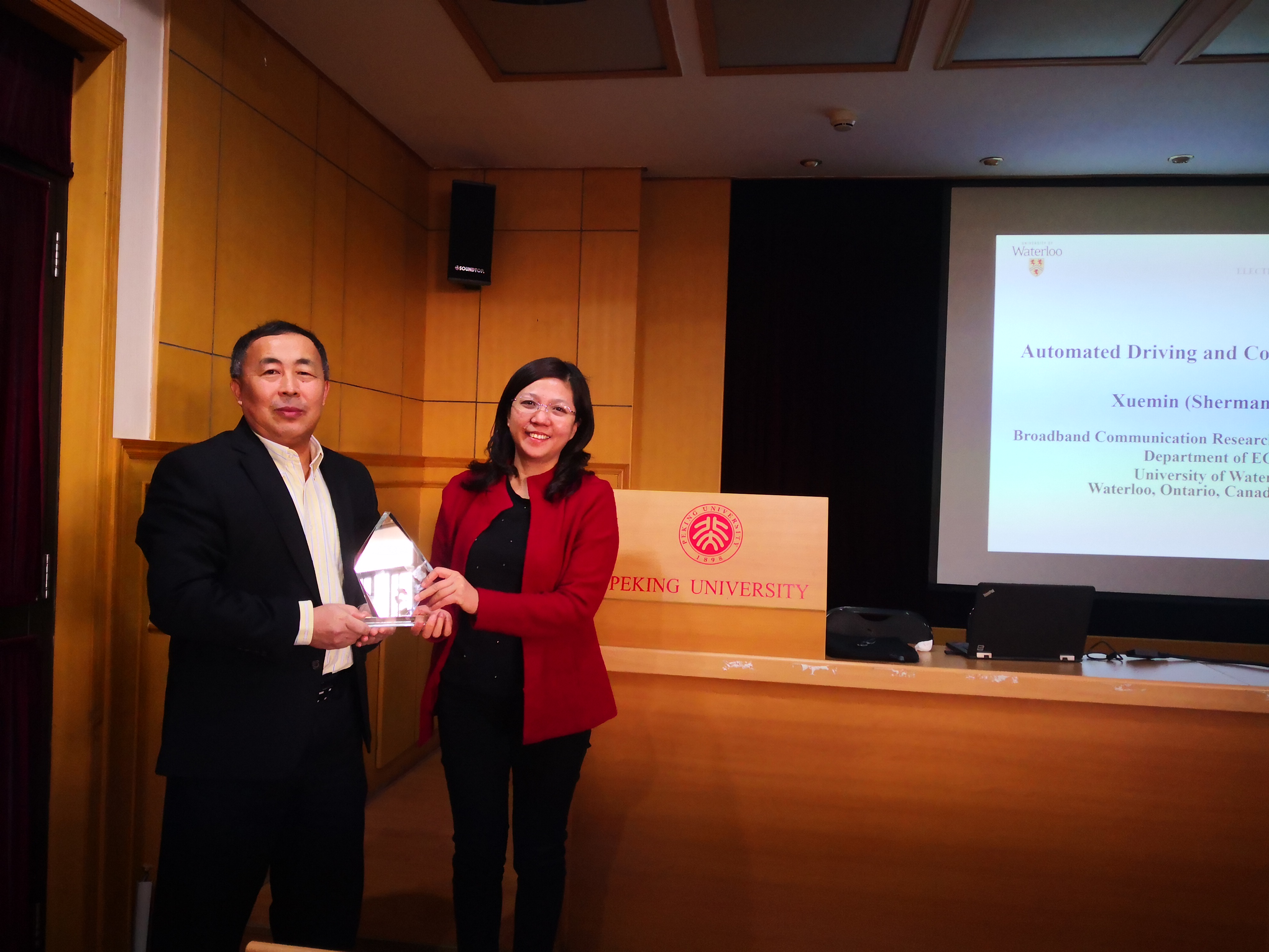 20181130加拿大国家工程院院士沈学民教授做客成人网站
信息技术与信息化名家讲坛01.jpg 20181130加拿大国家工程院院士沈学民教授做客成人网站
信息技术与信息化名家讲坛01.jpg